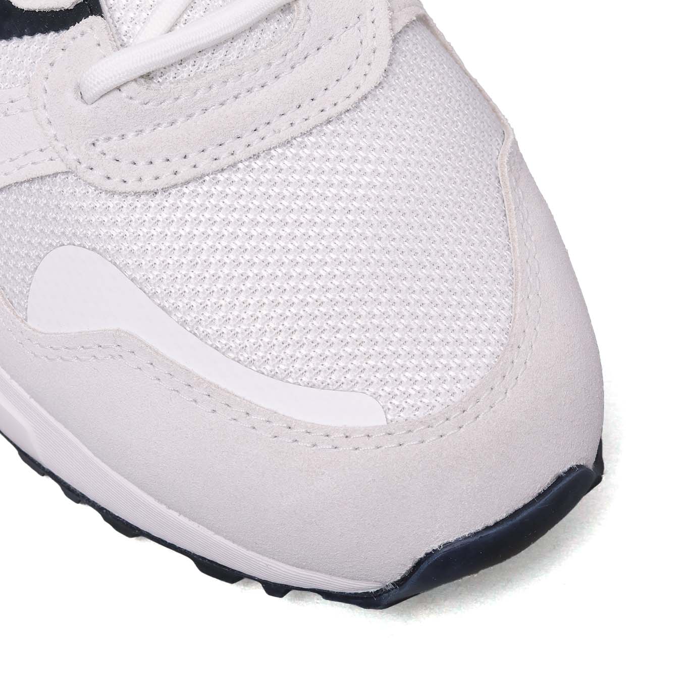 Tenis Adidas ZX 700 HD