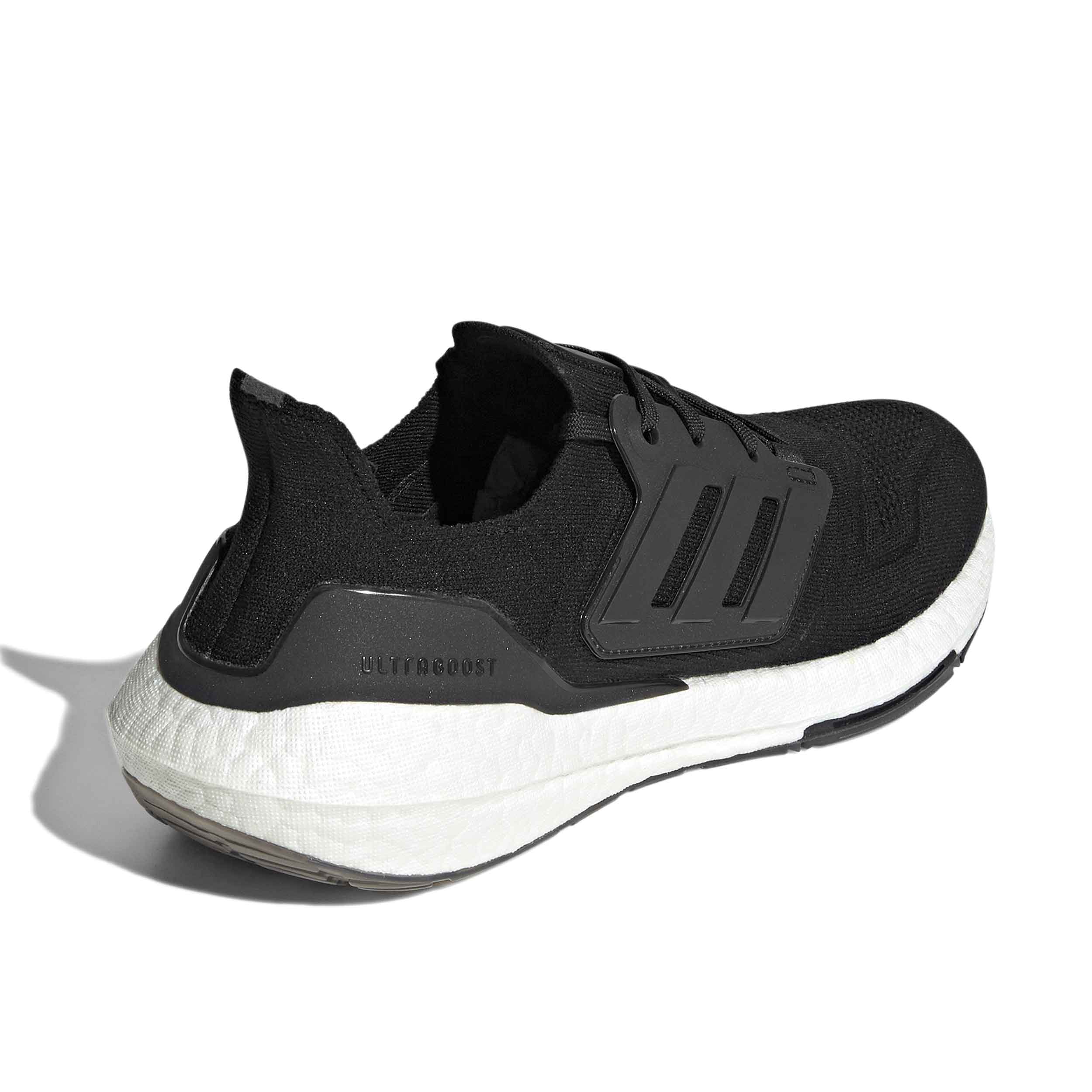 Tenis Adidas ULTRABOOST Hombre