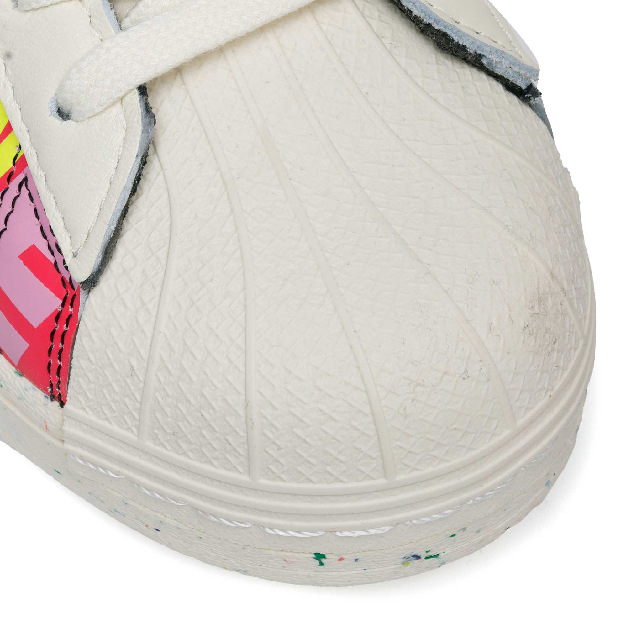 Tenis Adidas Supersta Pride