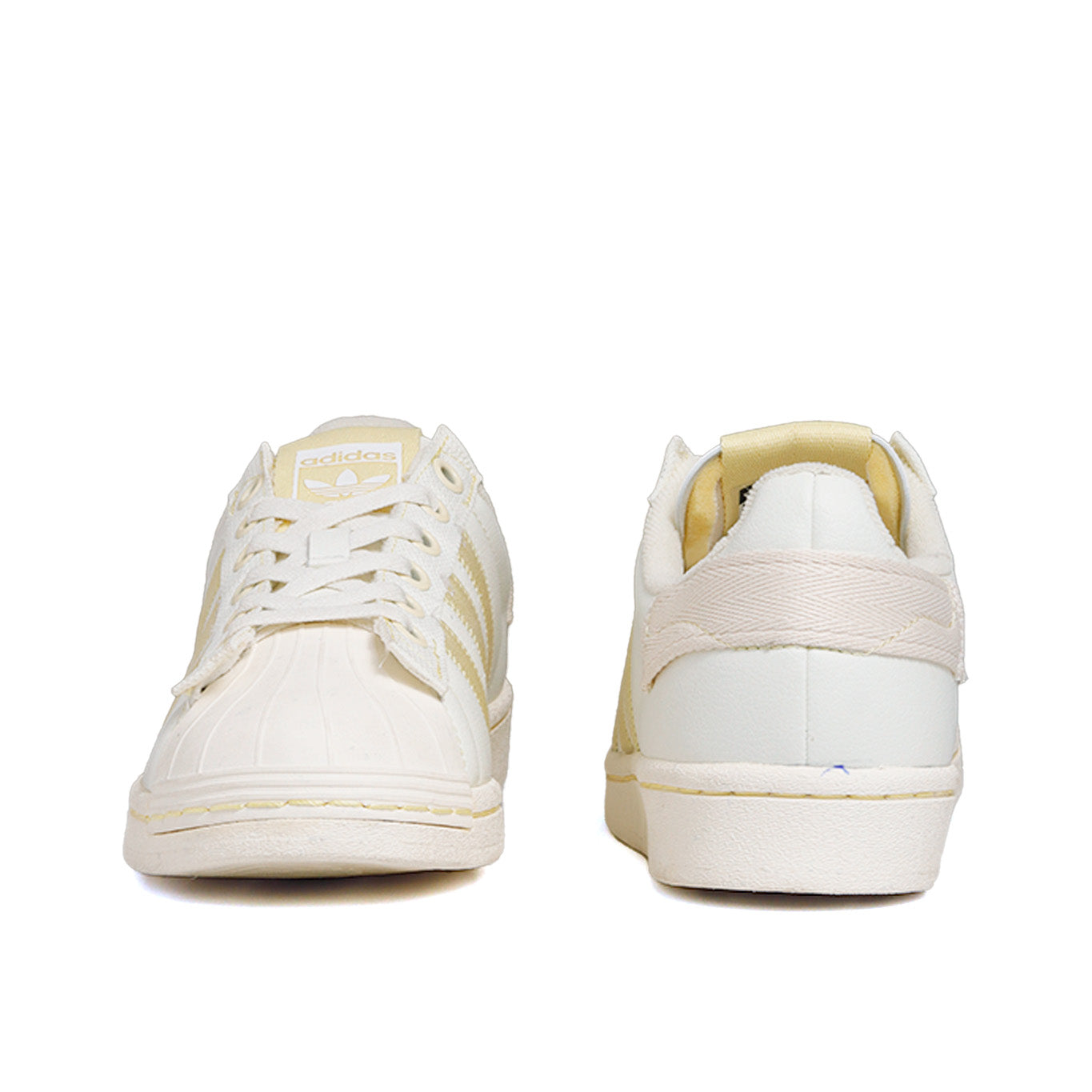 Tenis Adidas Superstar Parley