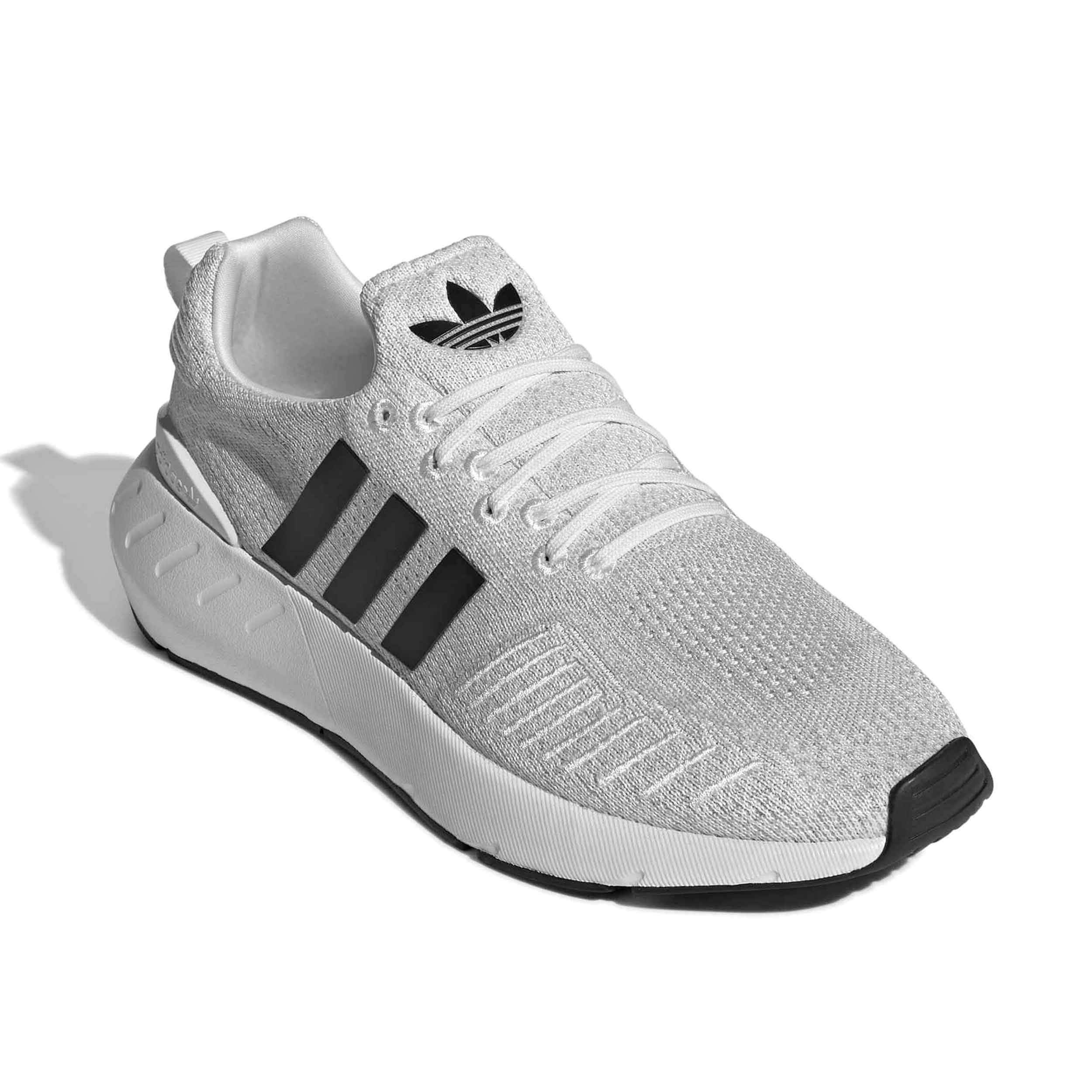 Tenis Adidas SWIFT Hombre