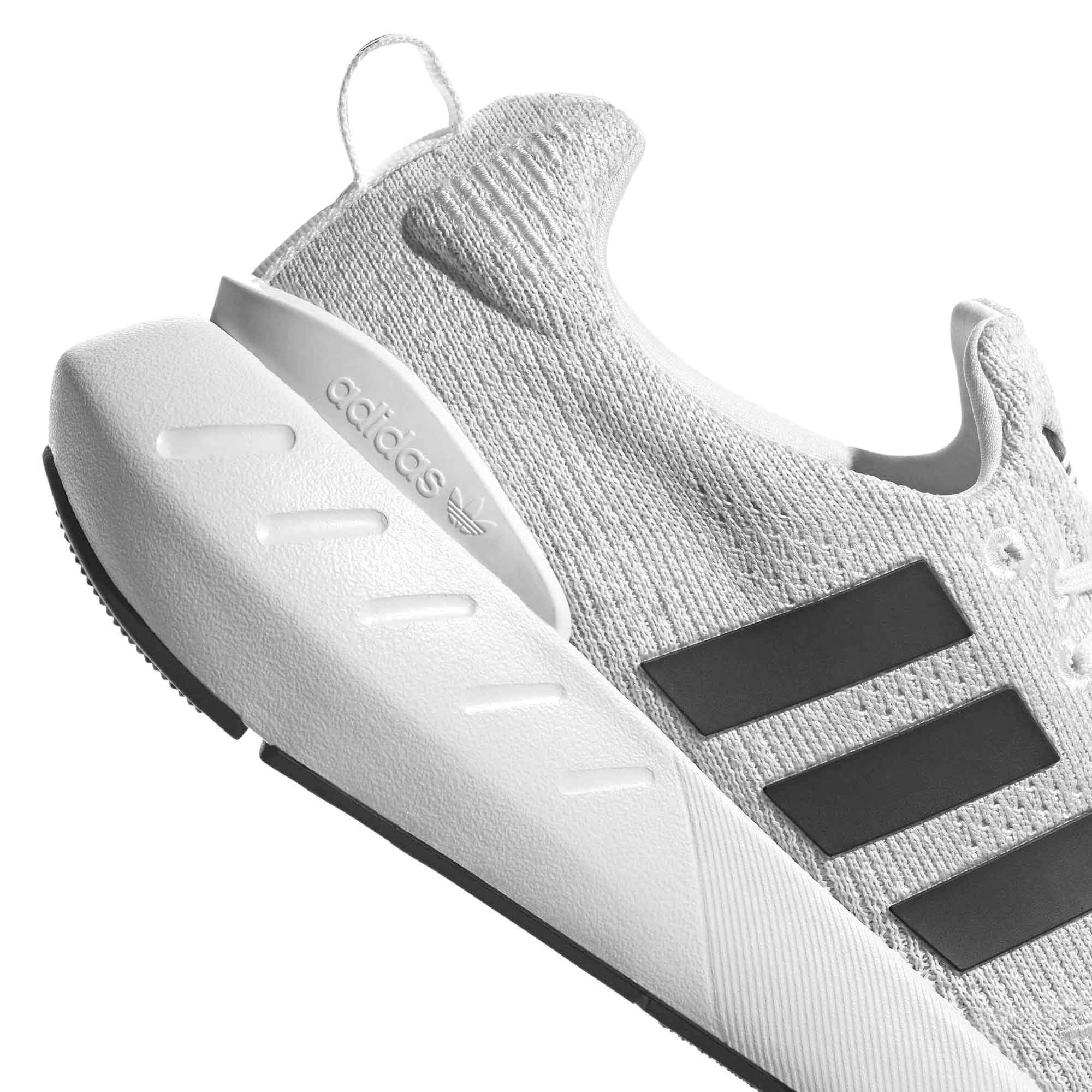 Tenis Adidas SWIFT Hombre