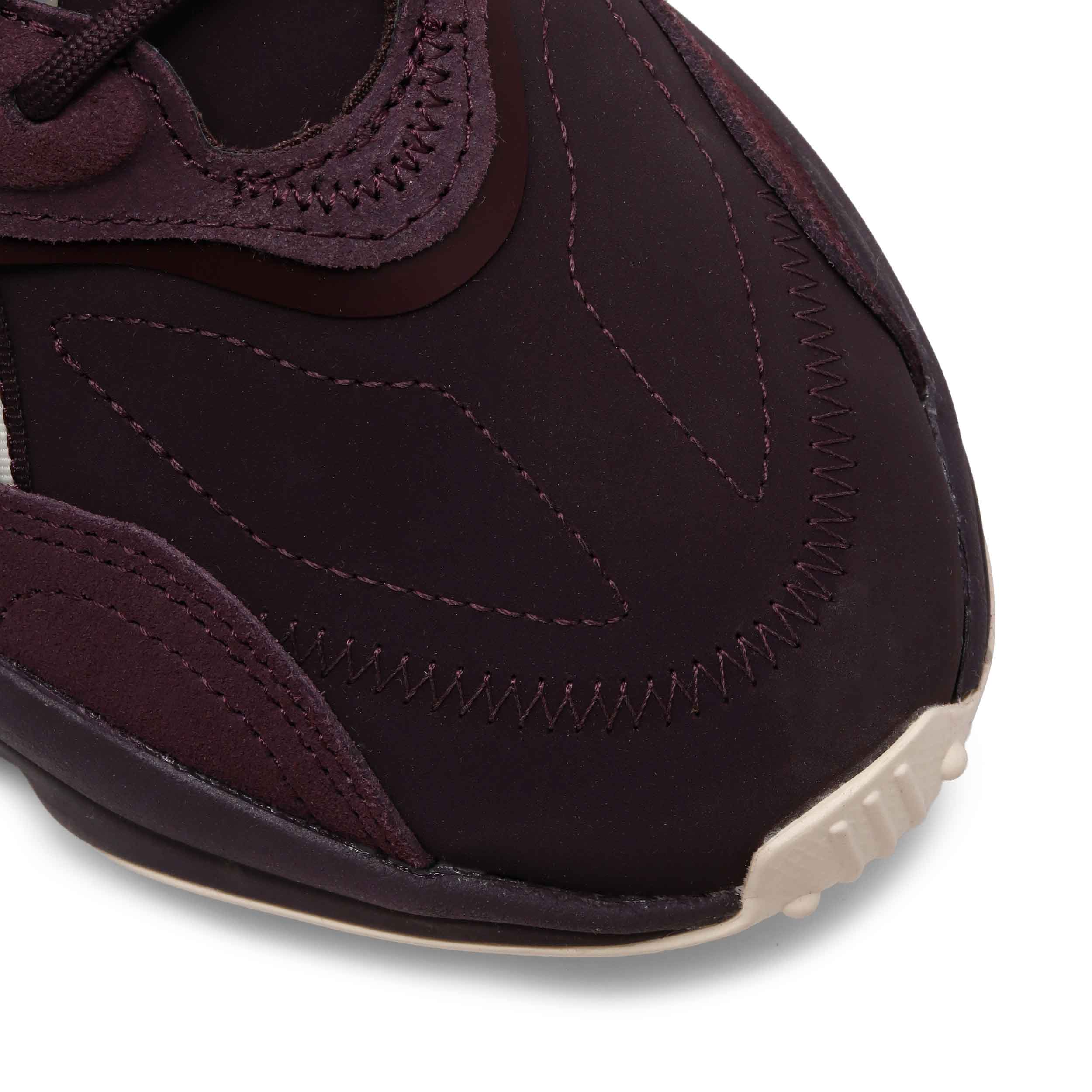 Tenis Adidas OZWEEGO Hombre