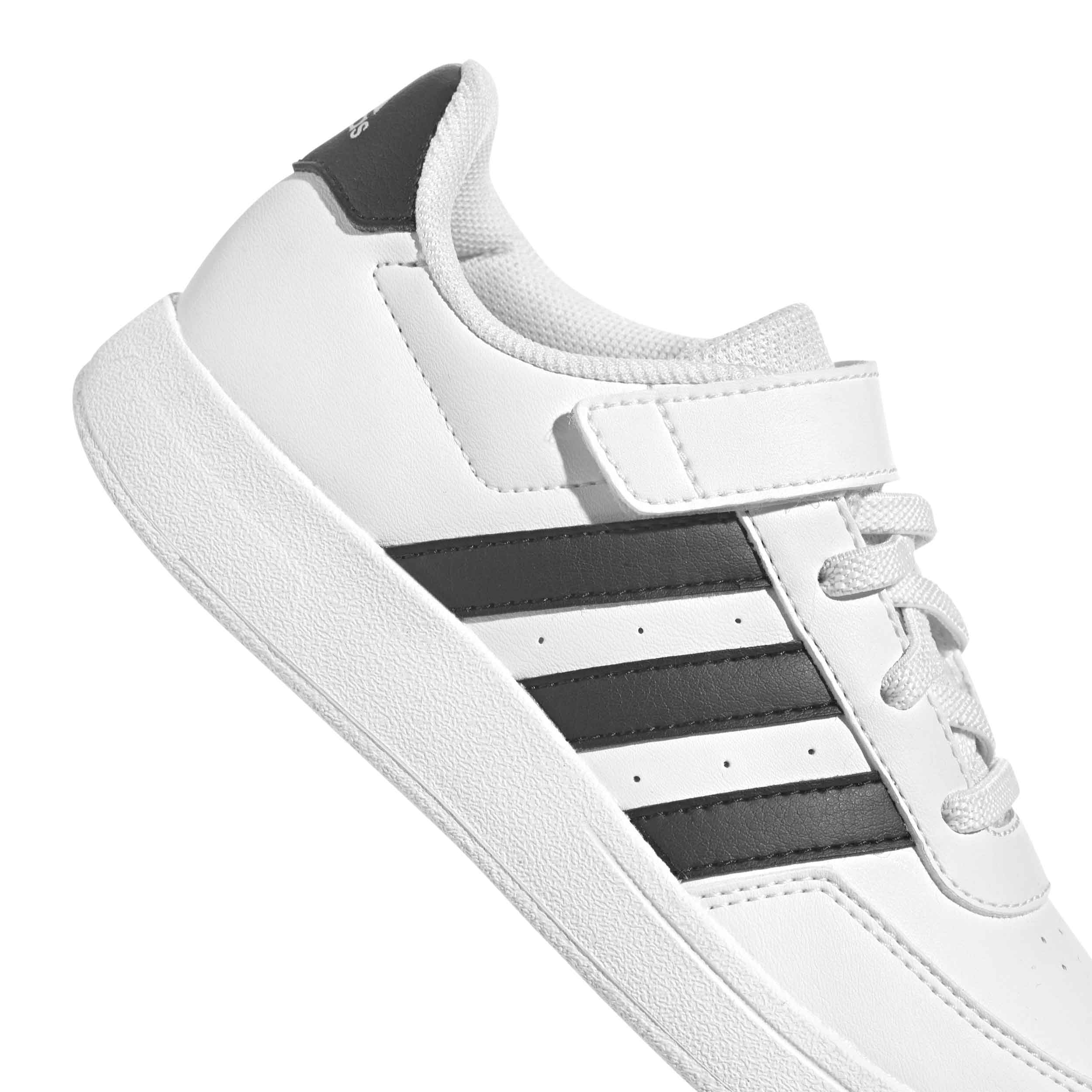 Tenis Adidas BREAKNET NIño