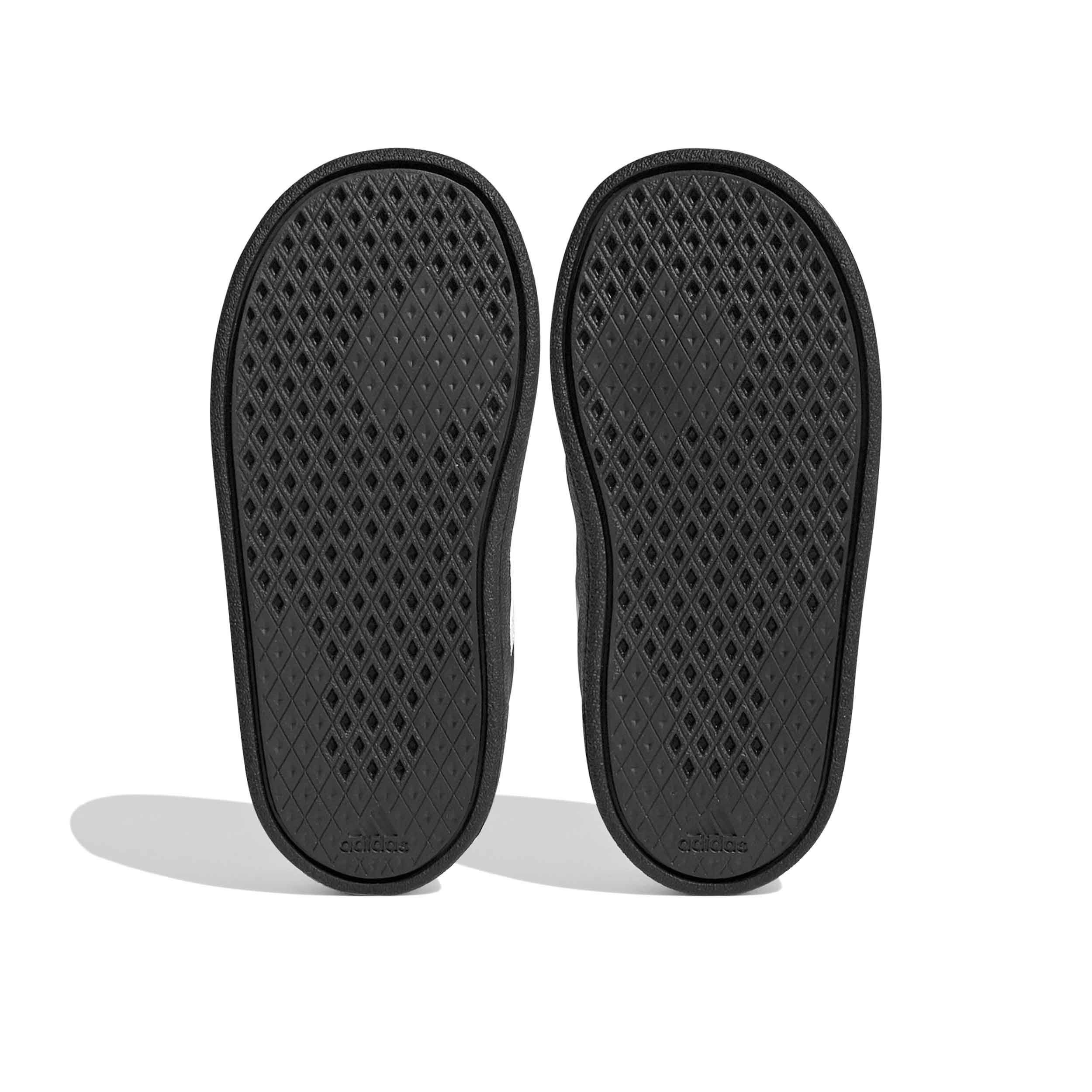 Tenis Adidas BREAKNET NIño
