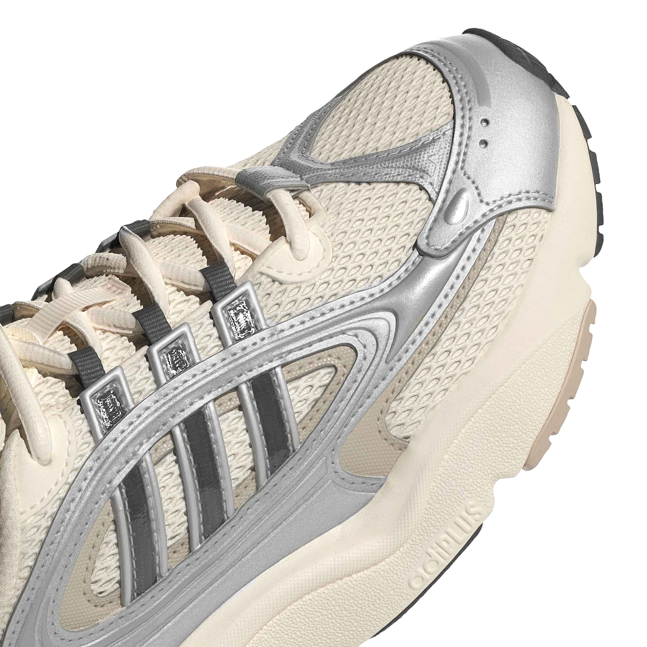 Tenis Adidas OZMILLEN Mujer