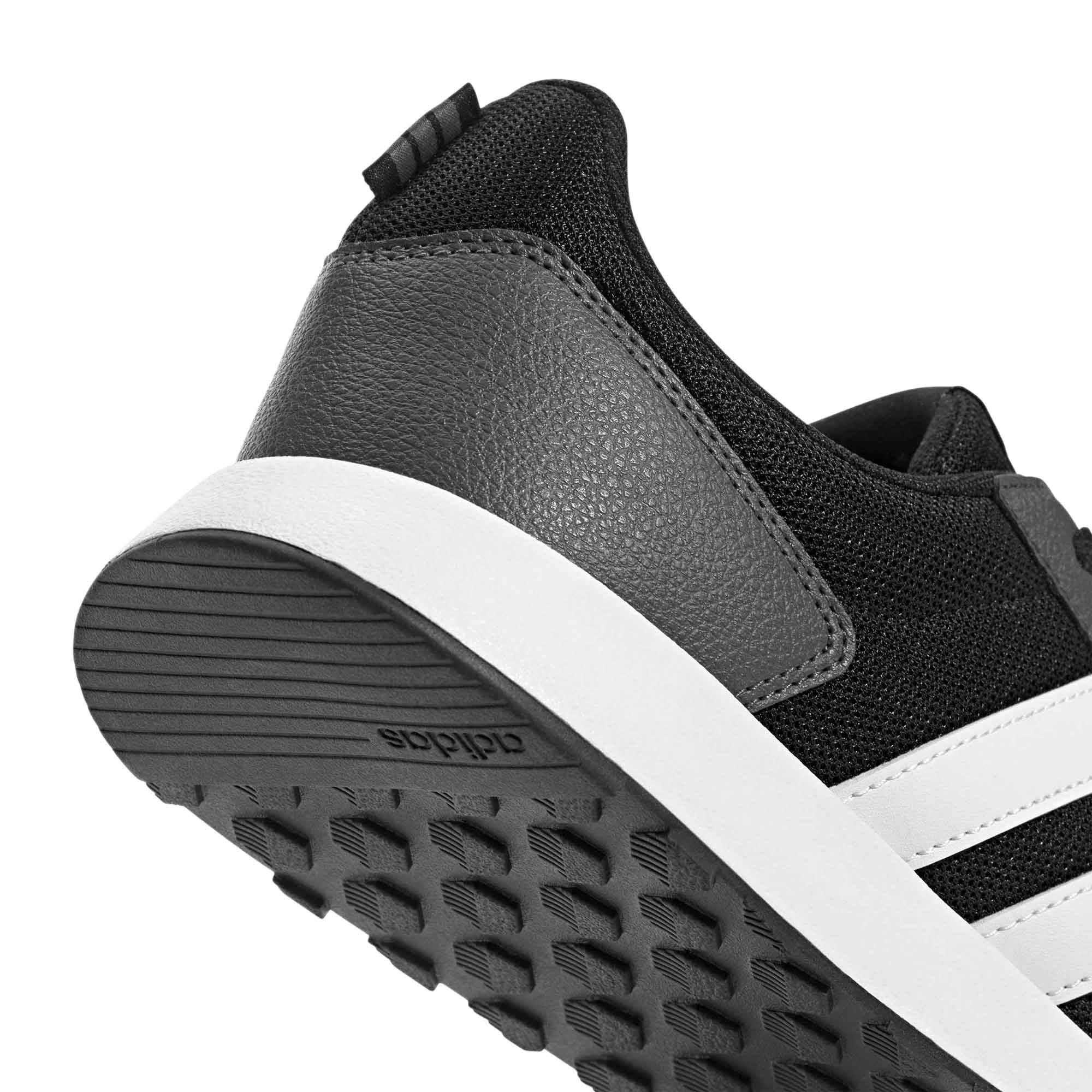 Tenis Adidas RUN50S Hombre