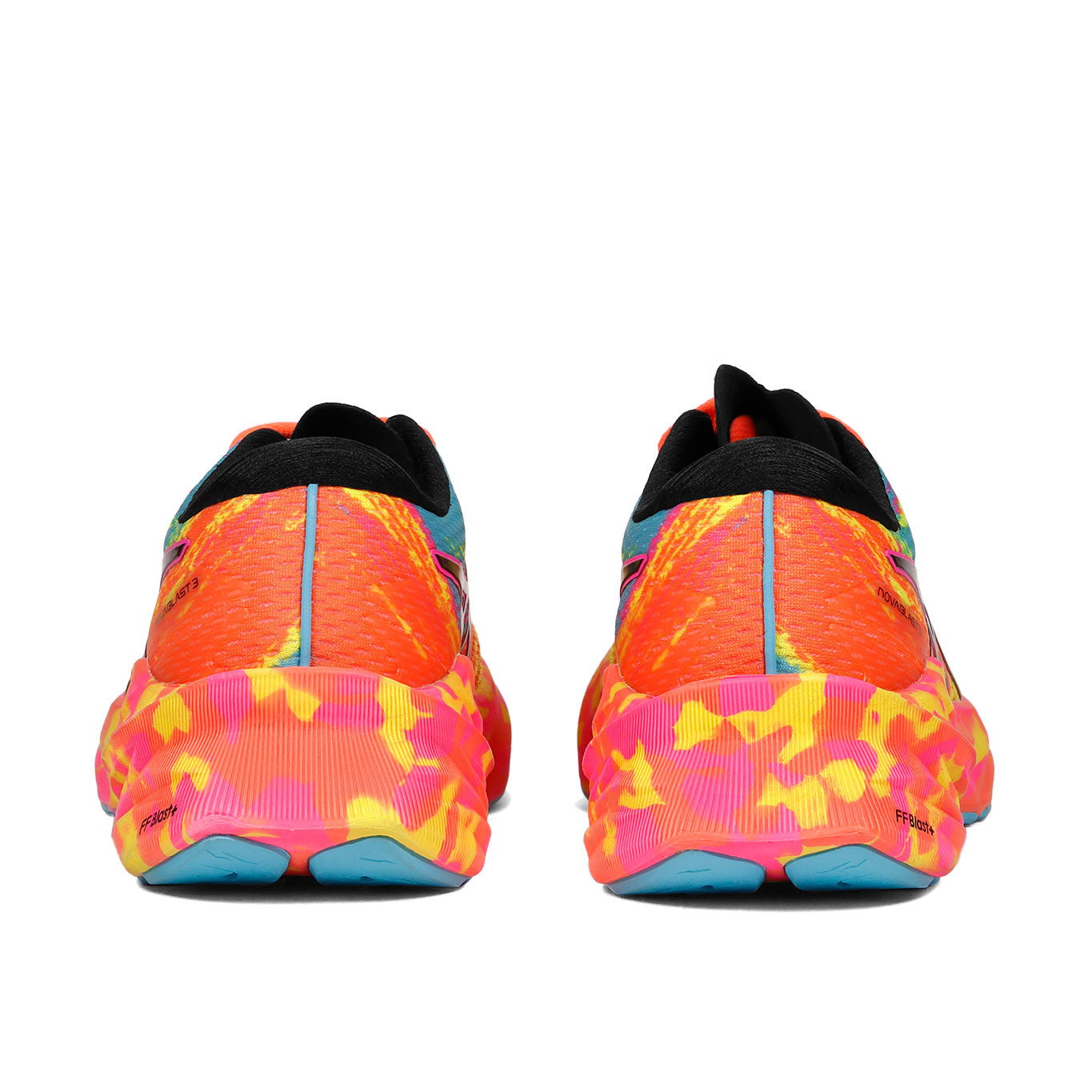 Tenis Asics Novablast 3