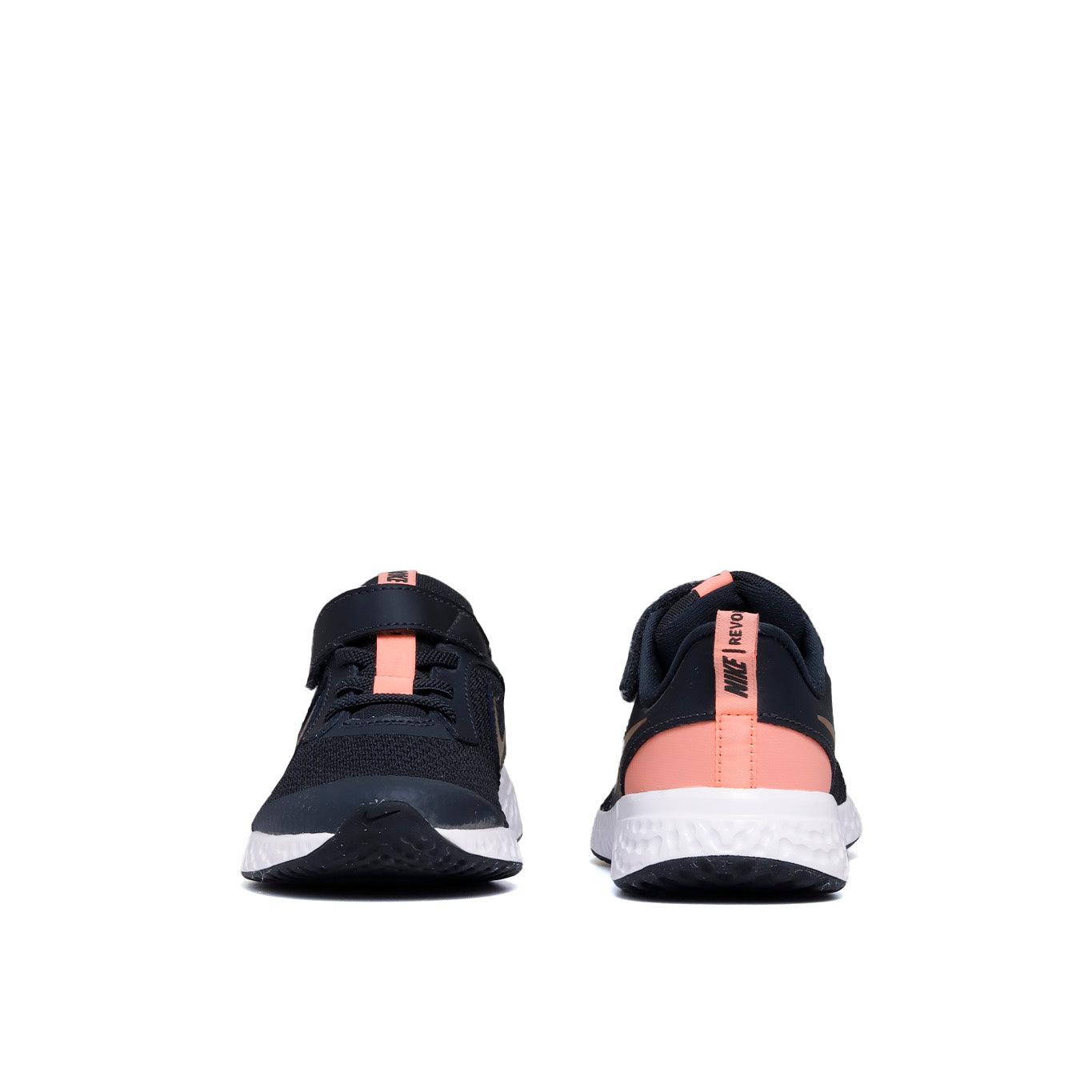 Tenis NIKE REVOLUTION 5