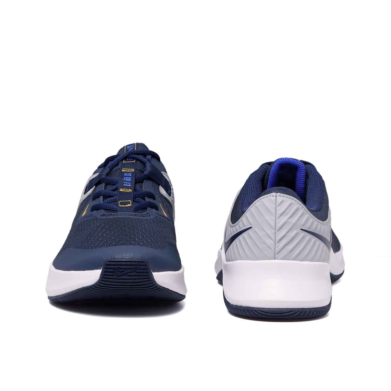 Tenis NIKE MC TRAINER