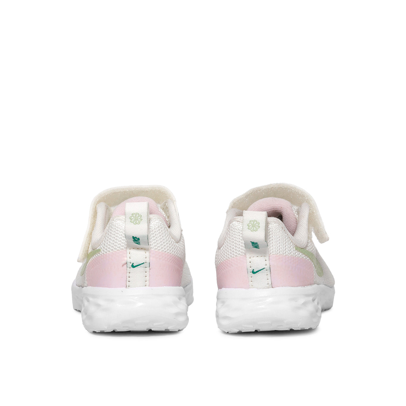 Tenis Nike Revolution 6