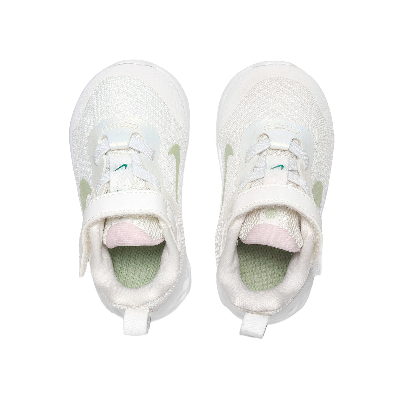Tenis Nike Revolution 6