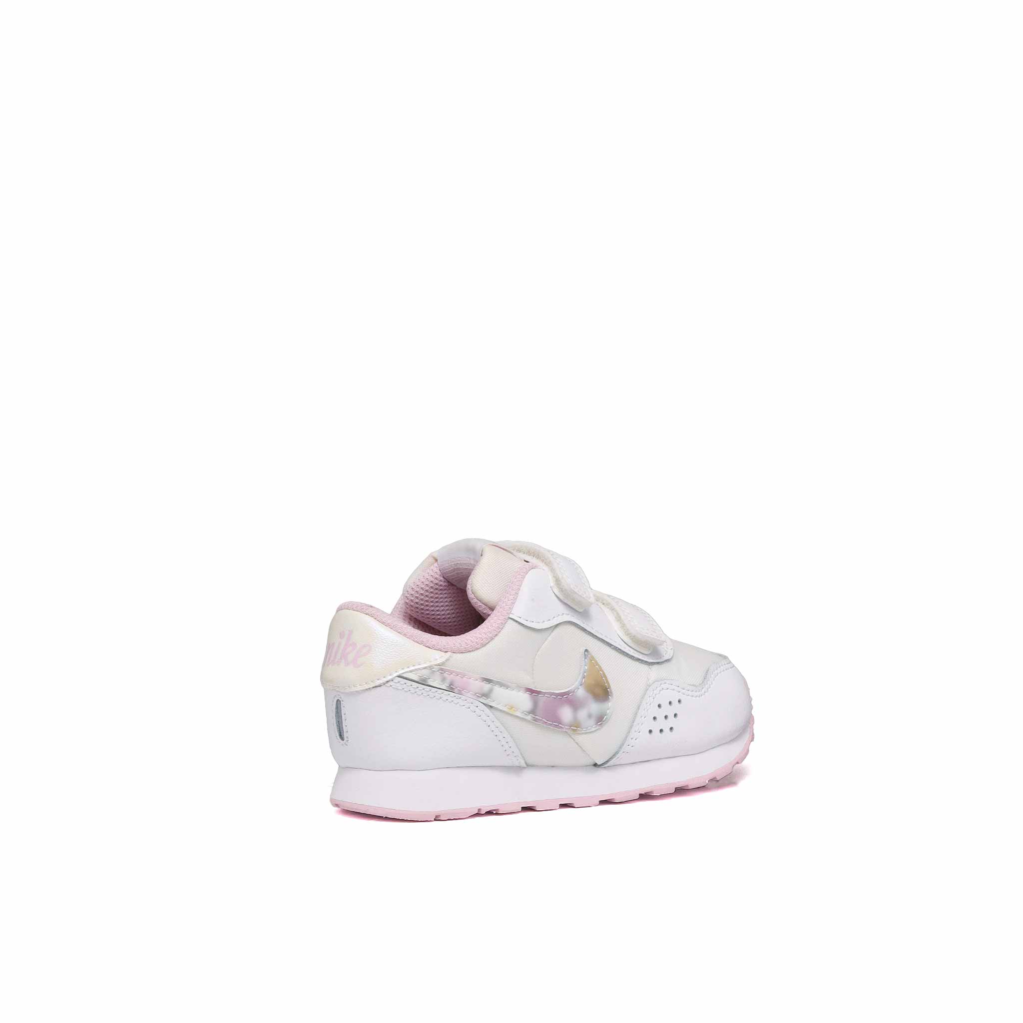 Tenis NIKE MD VALIANT