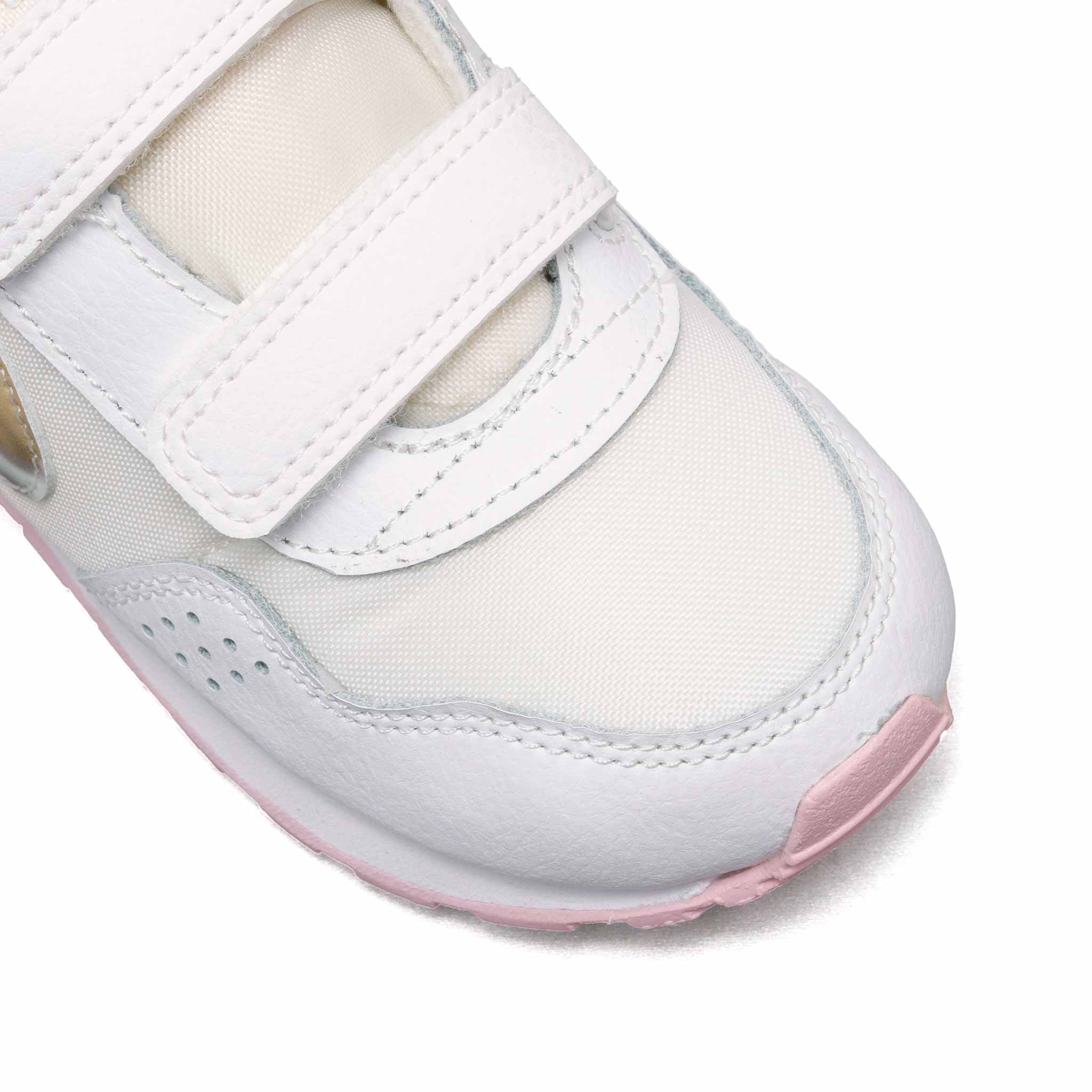 Tenis NIKE MD VALIANT