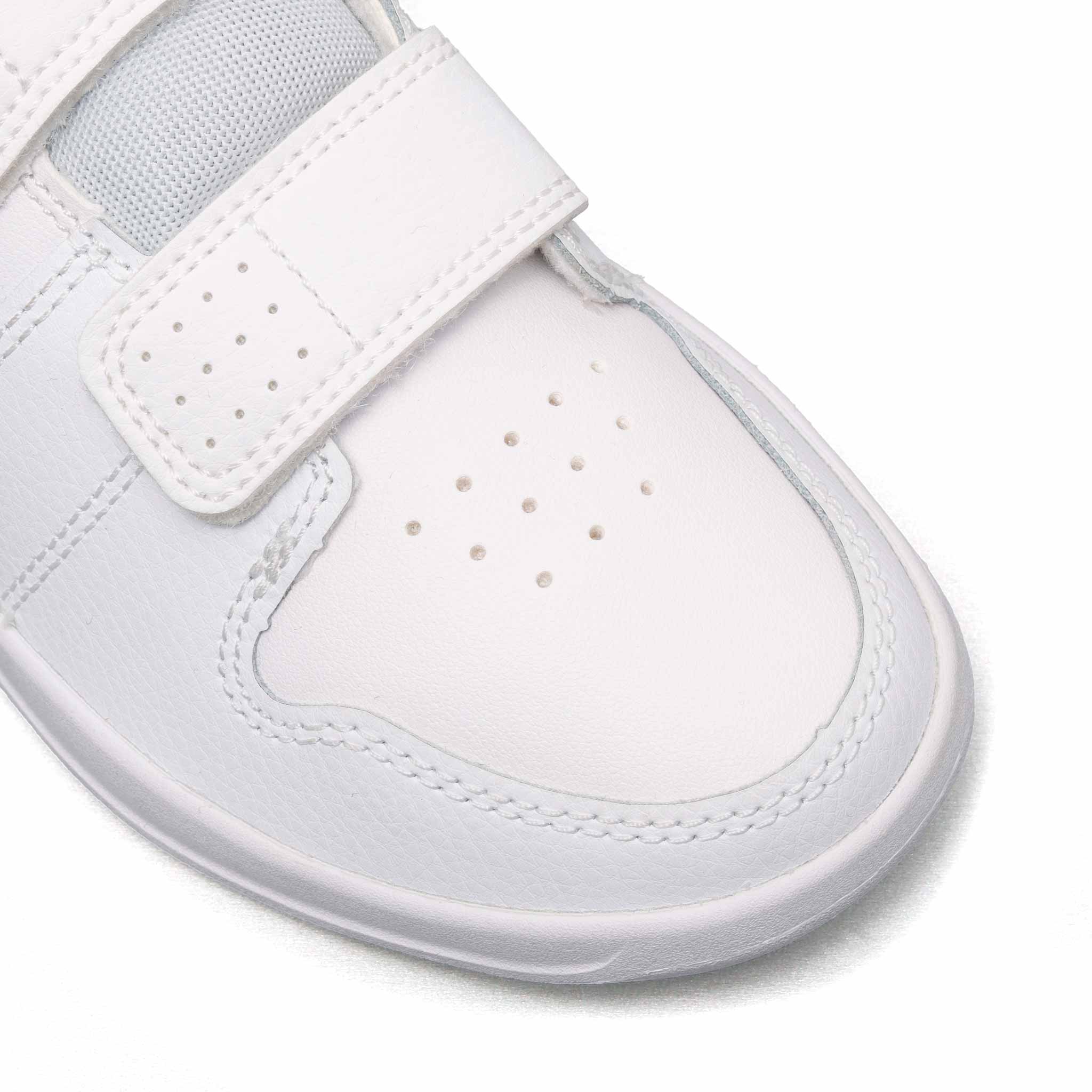Tenis NIKE PICO 5