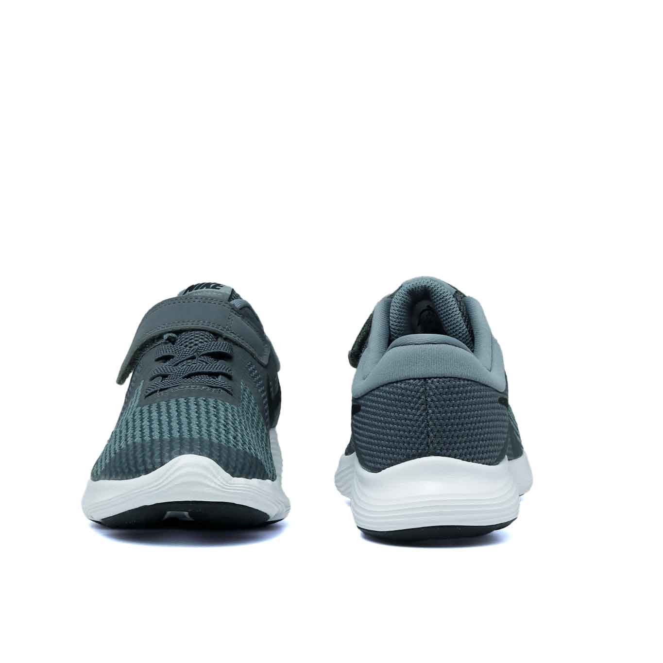 Tenis NIKE REVOLUTION 4