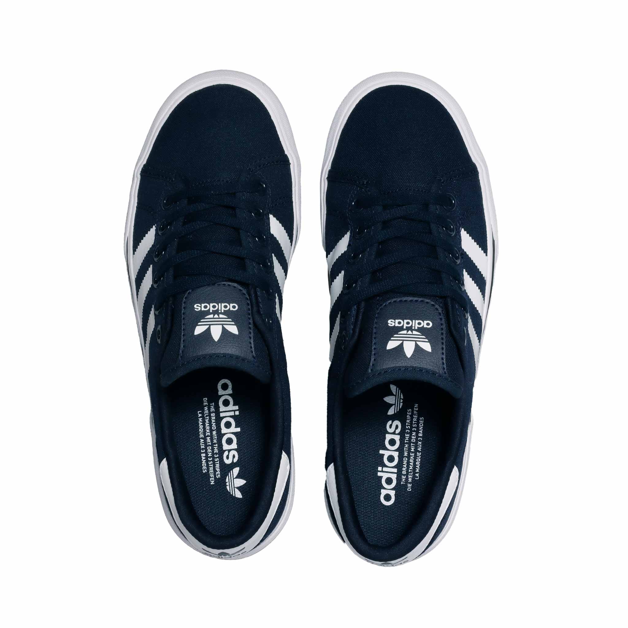Tenis Adidas Abaca