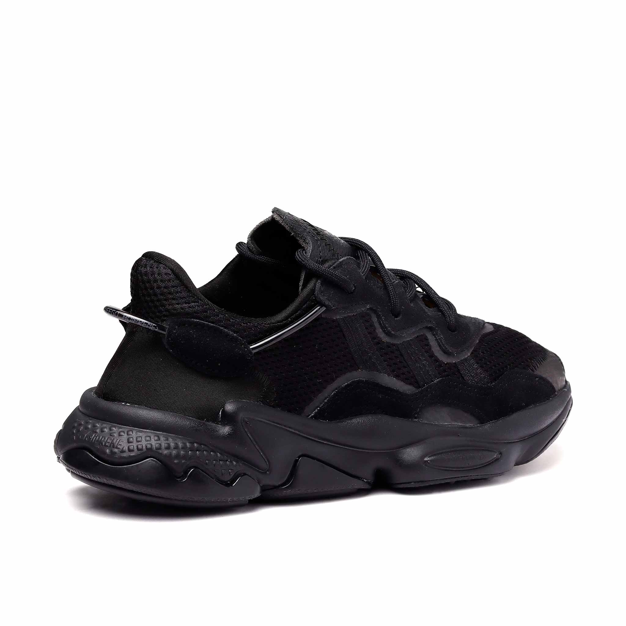 Tenis Adidas Ozweego