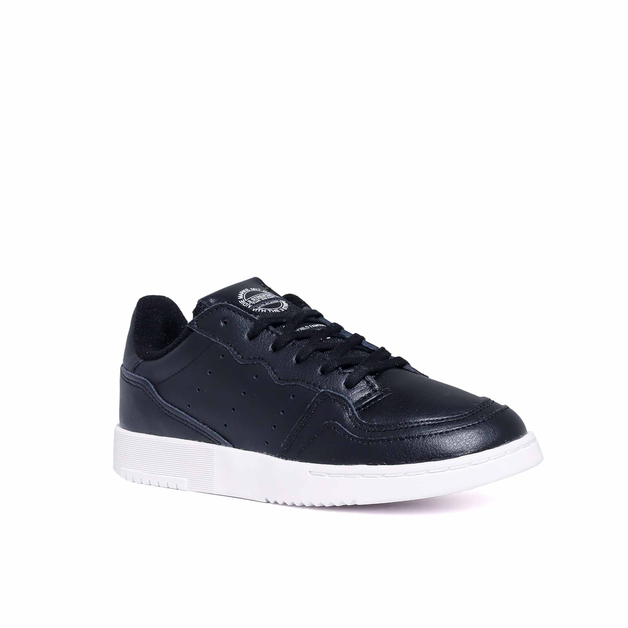 Tenis Adidas Supercourt