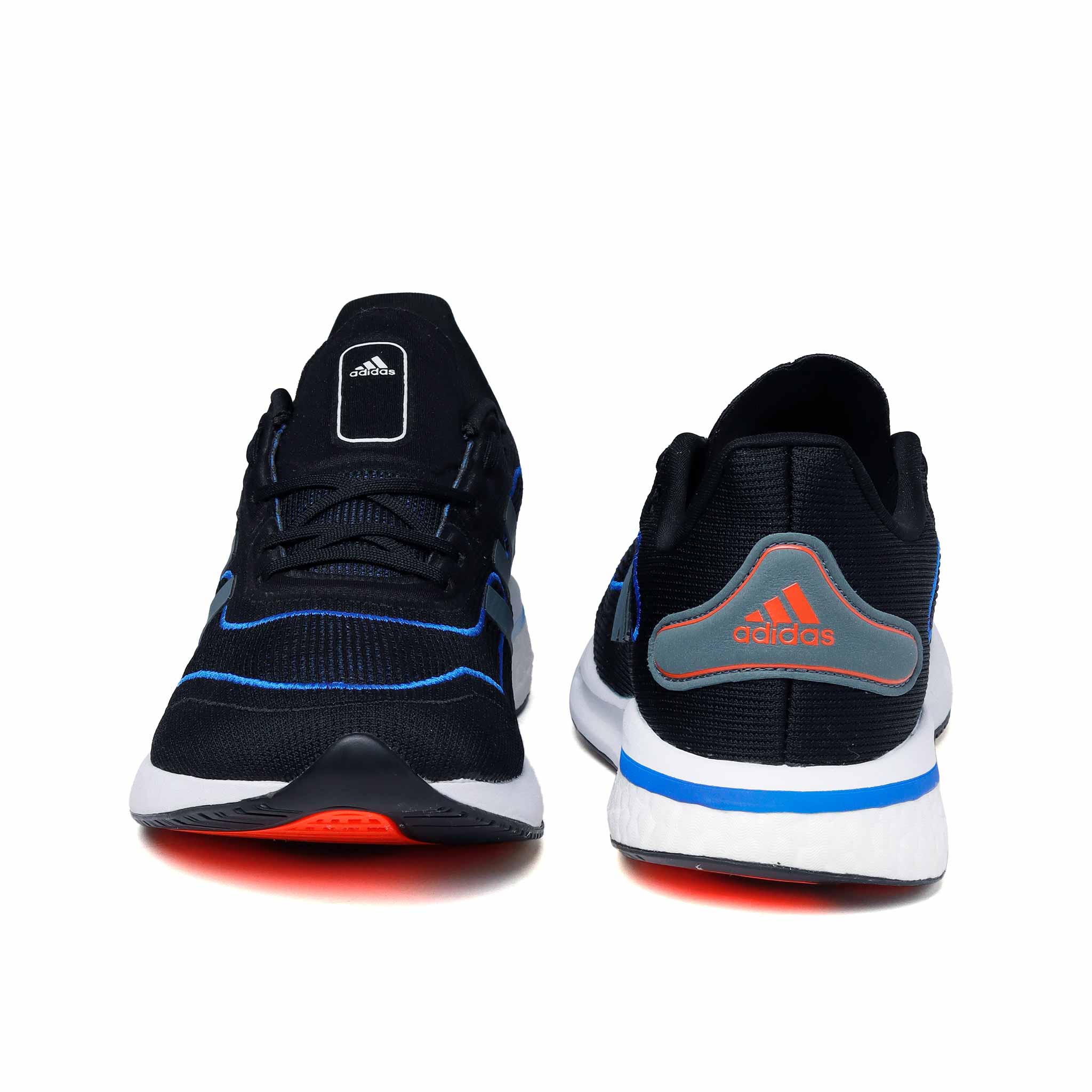 Tenis Adidas Supernova