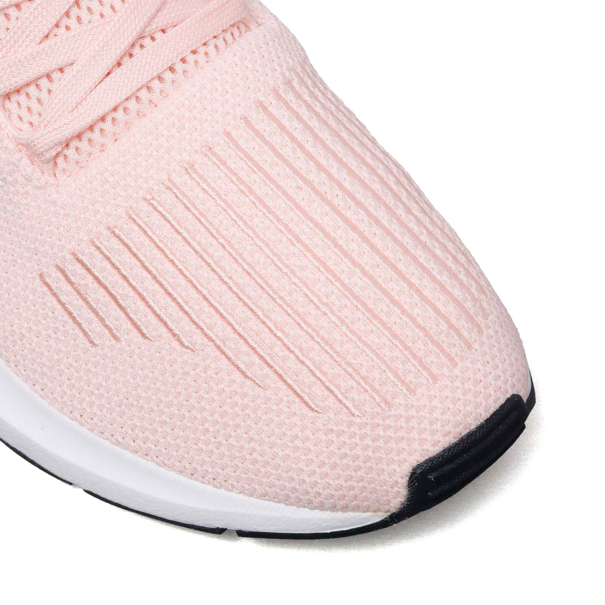 Tenis Adidas Swift Run W