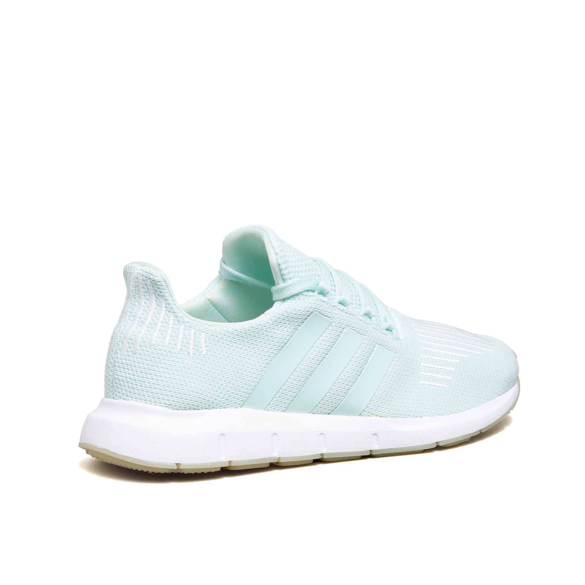 Tenis Adidas Swift Run