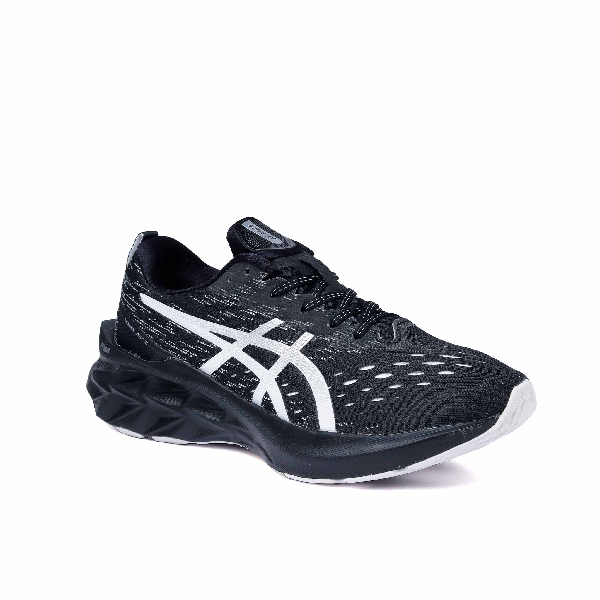 Tenis Asics Novablast 2
