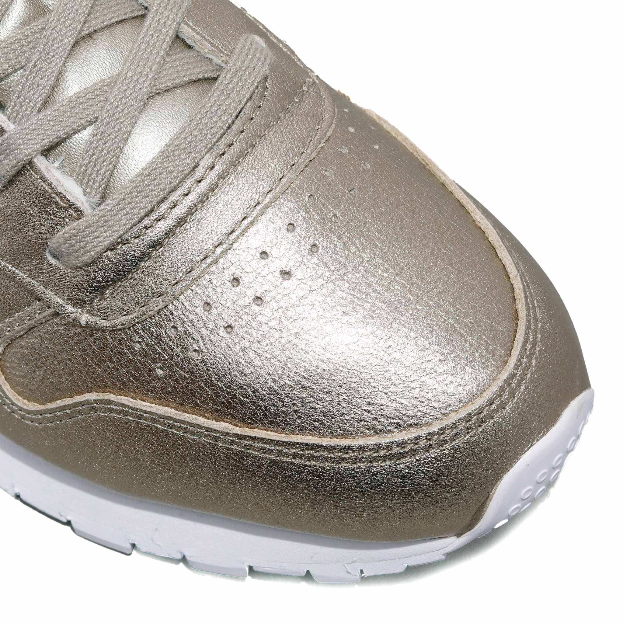 Tenis Reebok CL LTHR