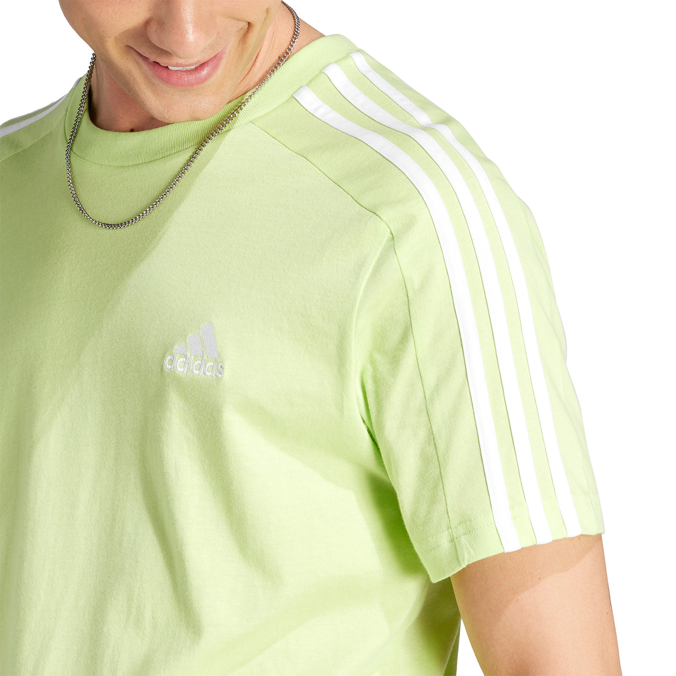 Playera Adidas Essentials