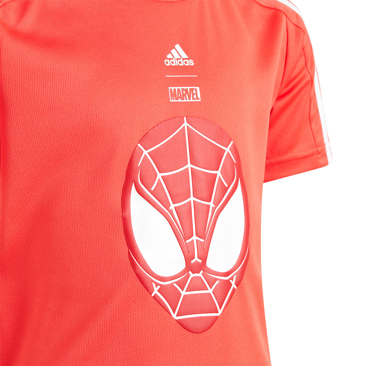 Playera Adidas x Marvel