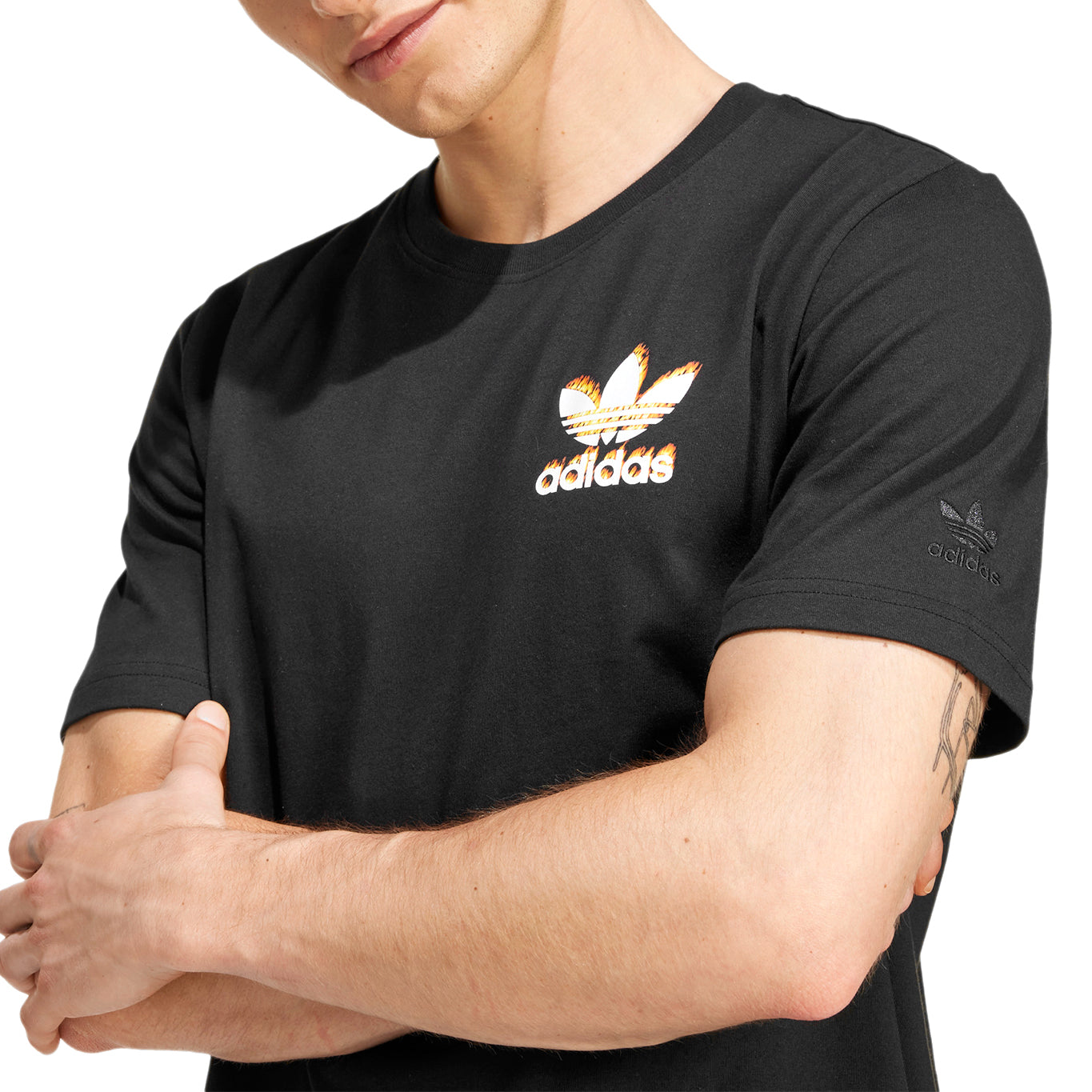 Playera Adidas Trifolio Fire