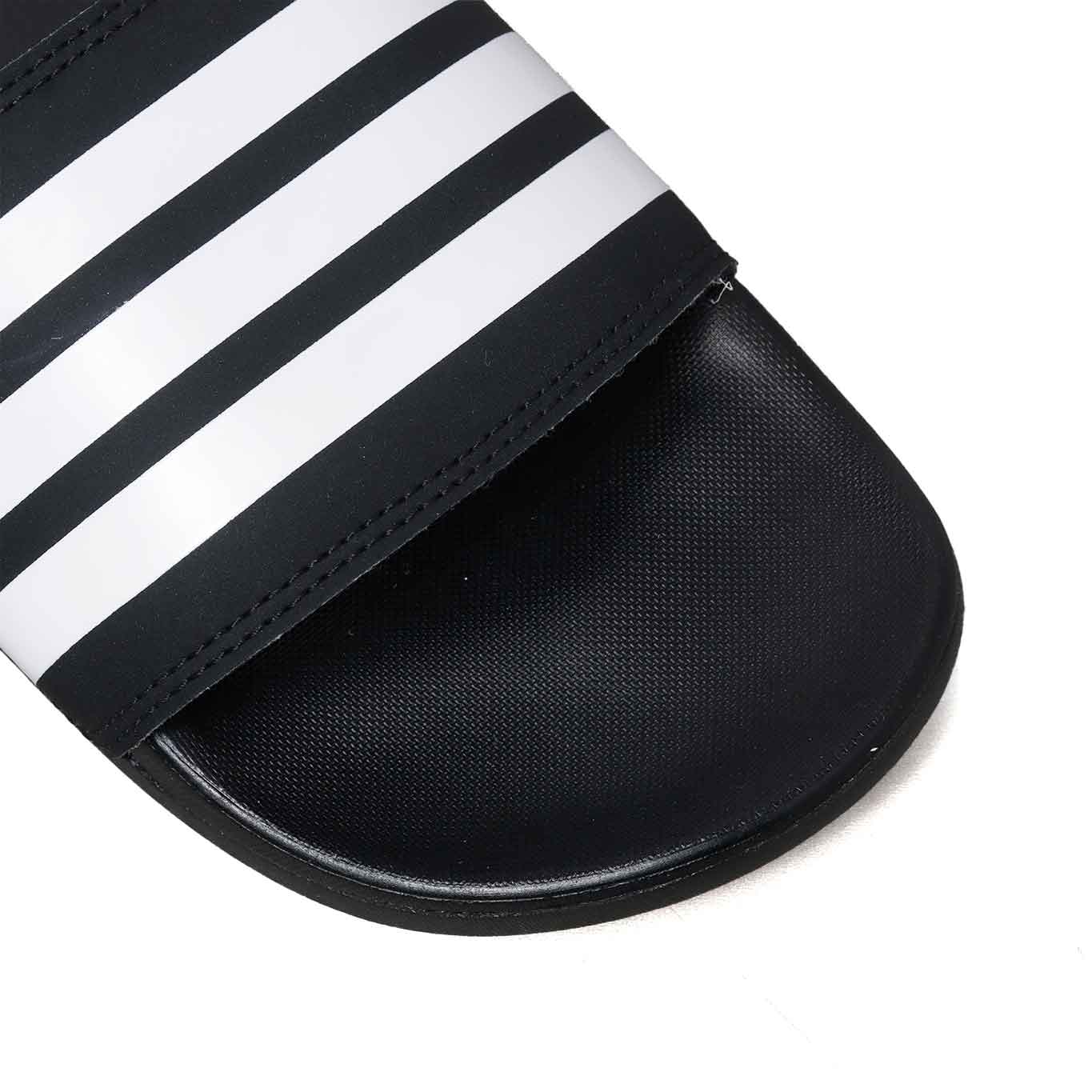 Sandalia Adidas Adilette