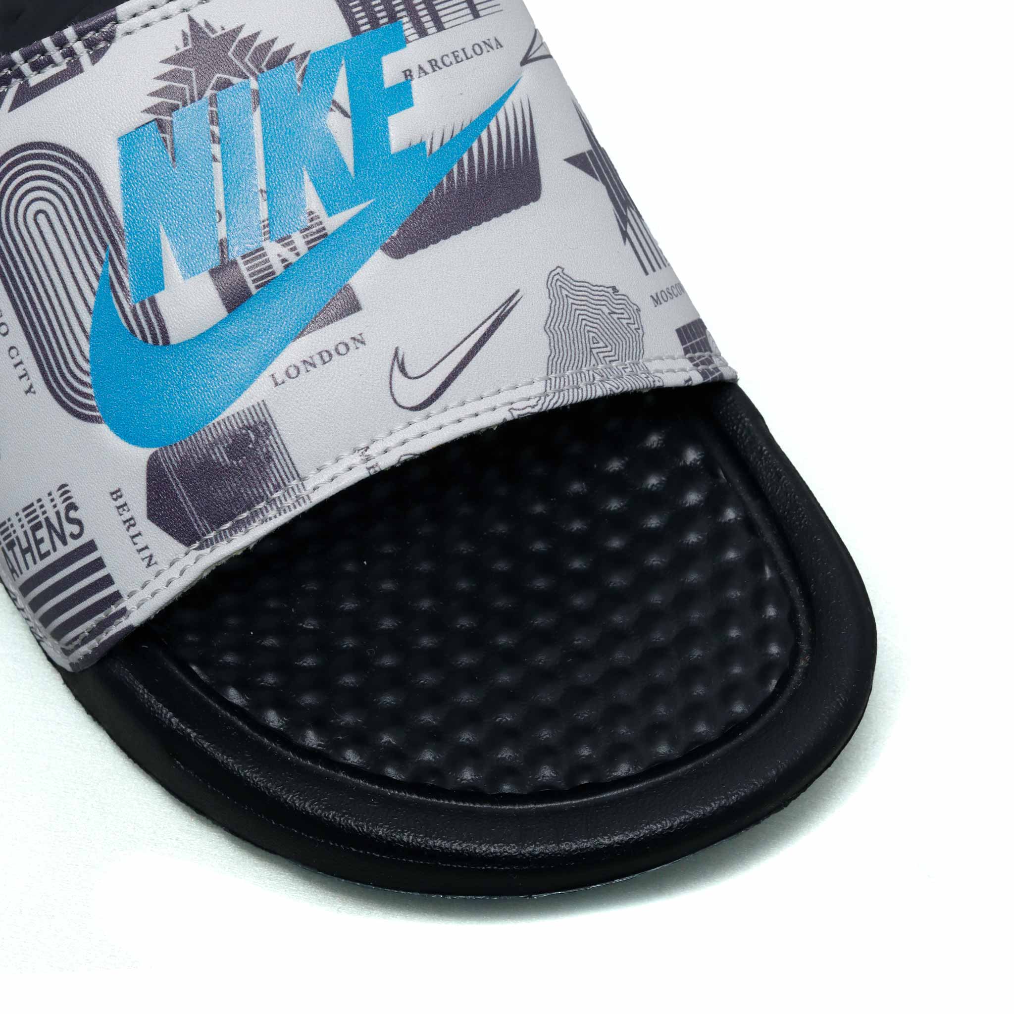 Sandalia NIKE BENASSI JDI Hombre 631261 041 Gris Azul