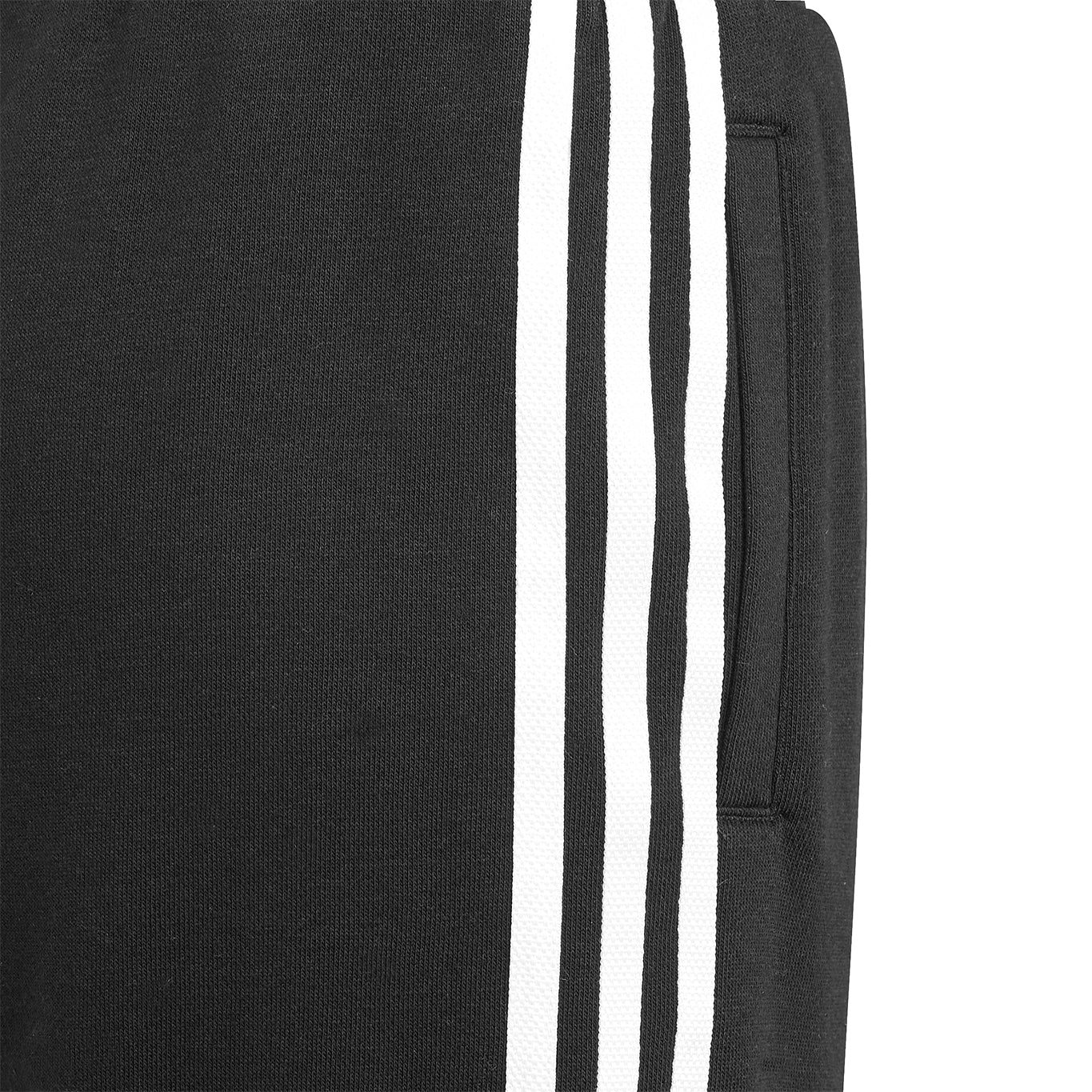 Short Adidas Adicolor