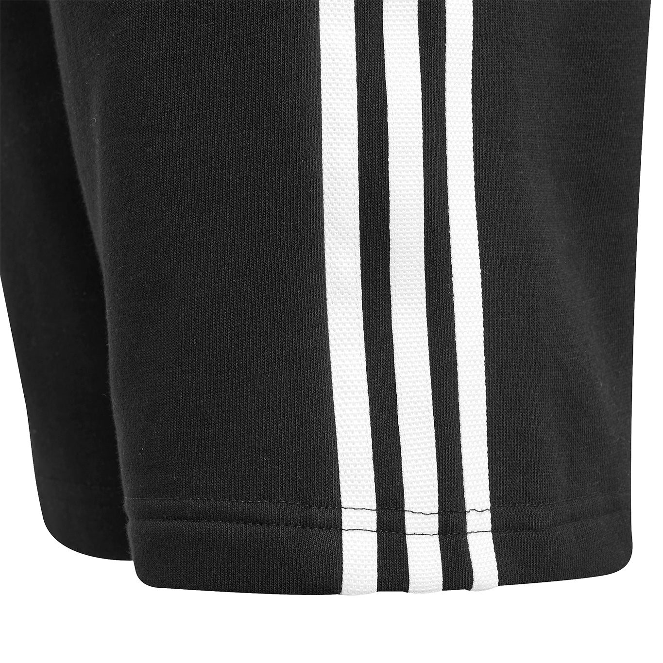 Short Adidas Adicolor