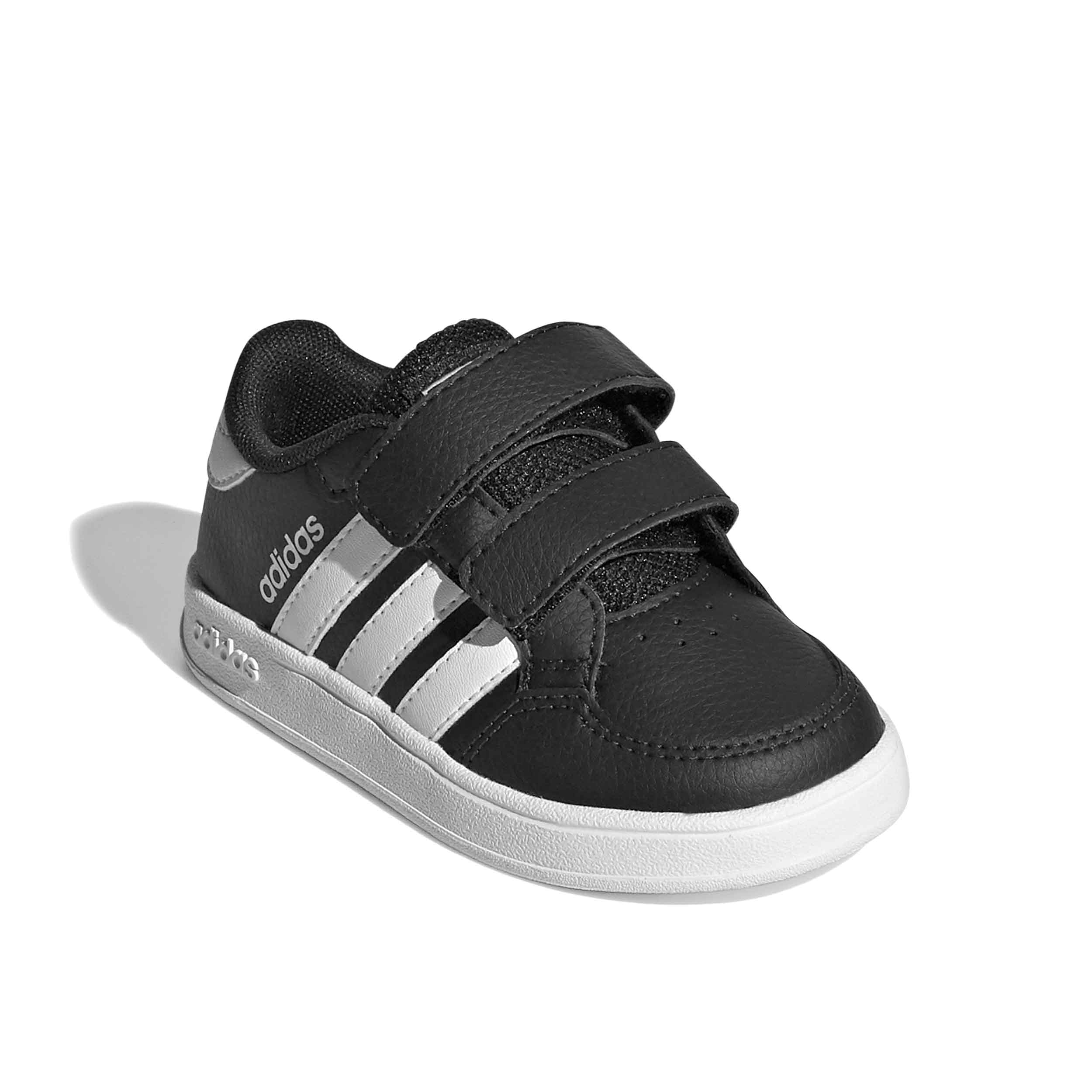 Tenis Adidas BREAKNET Niño