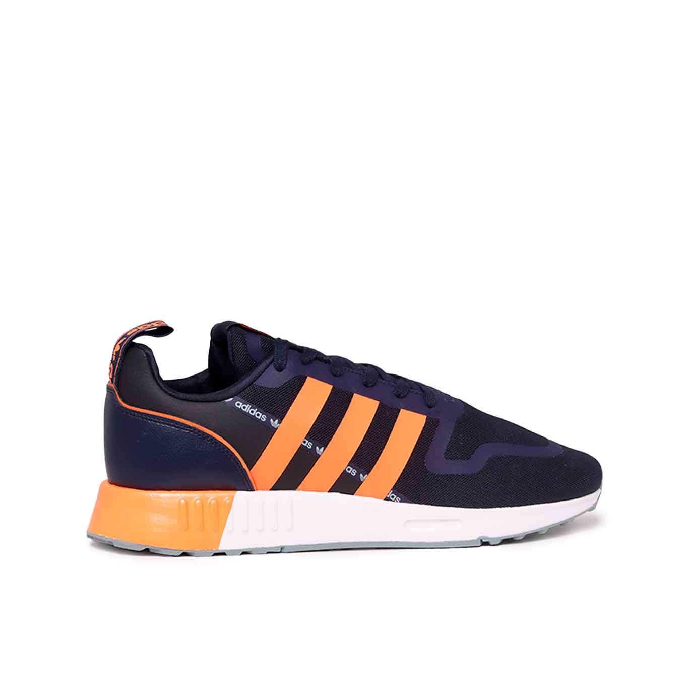 Adidas azules shop con naranja