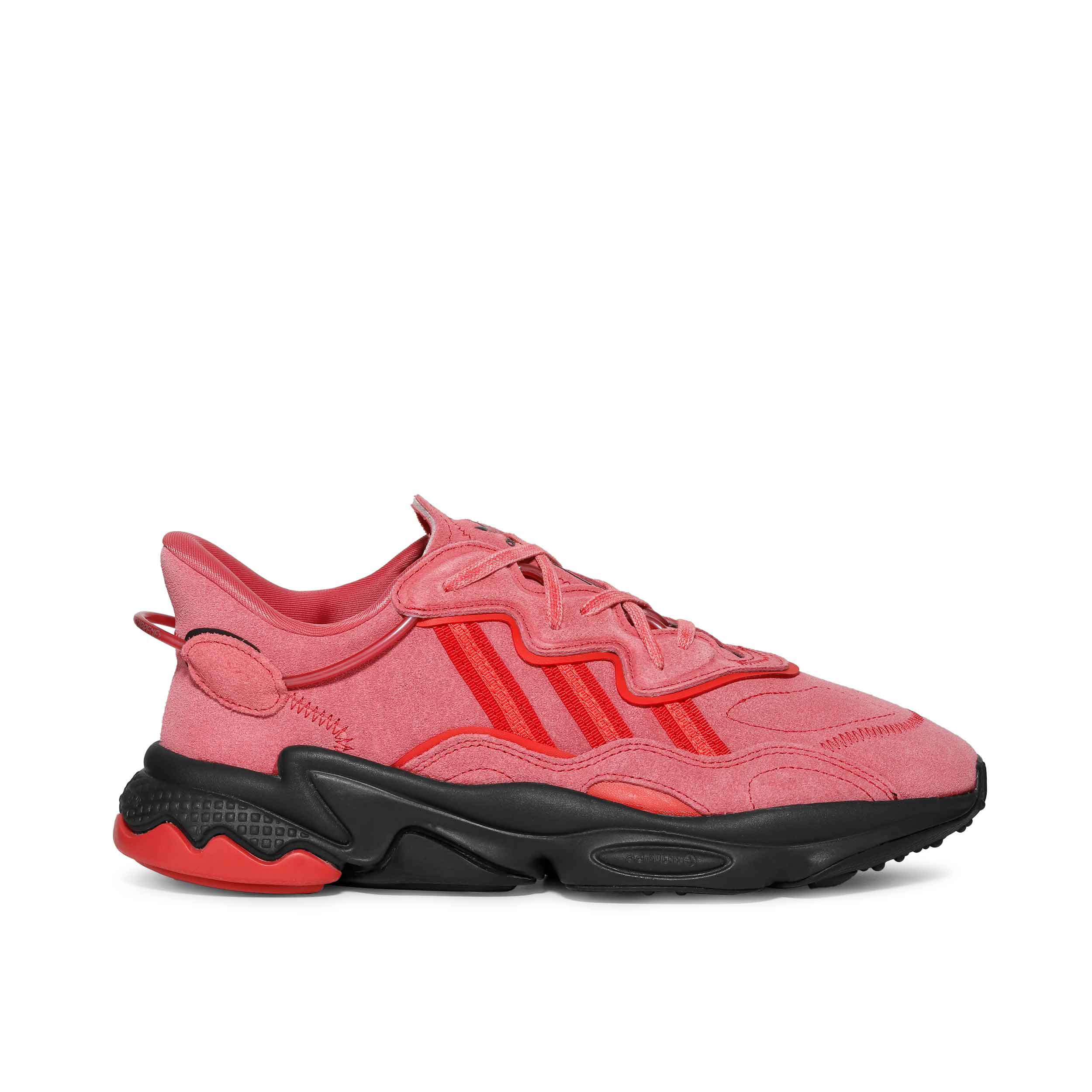 Tenis Adidas  OZEWEEGO Hombre