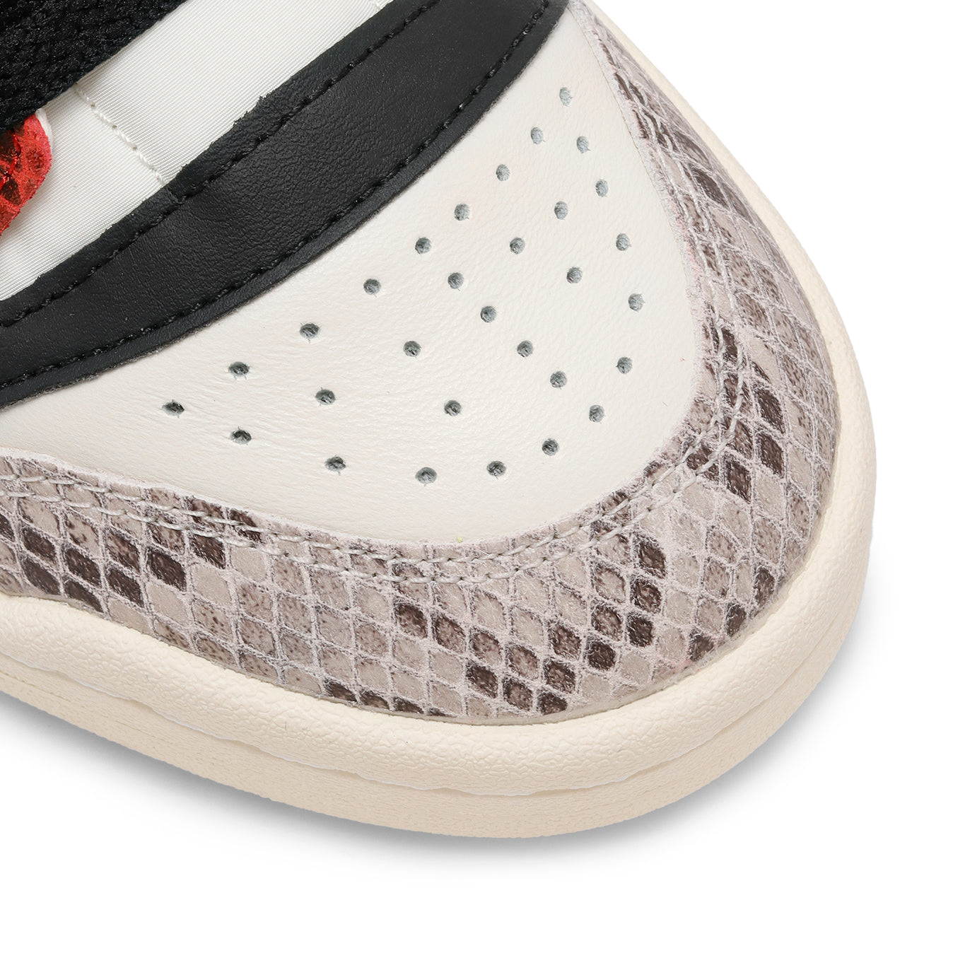Tenis Adidas Forum 84 High