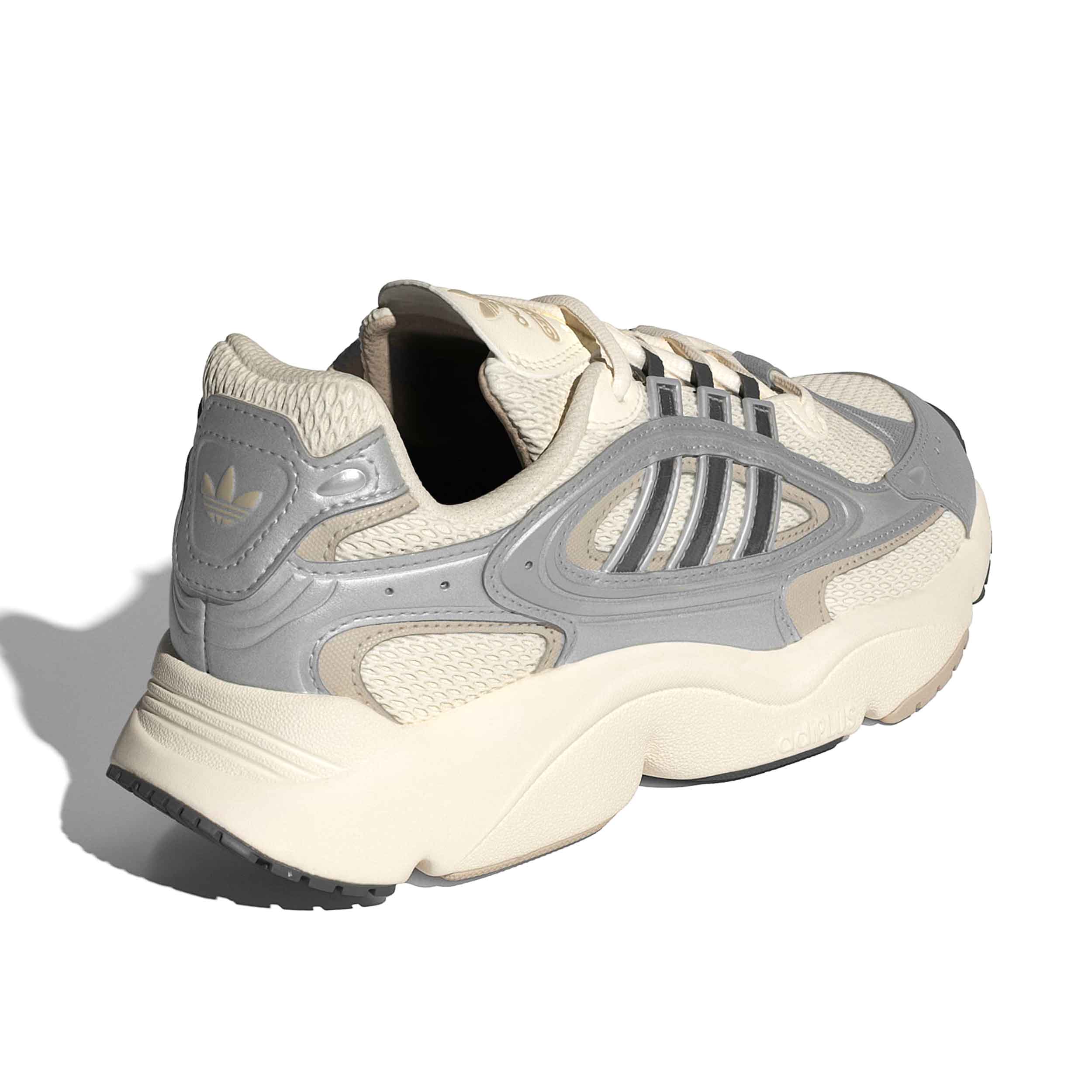 Tenis Adidas OZMILLEN Mujer