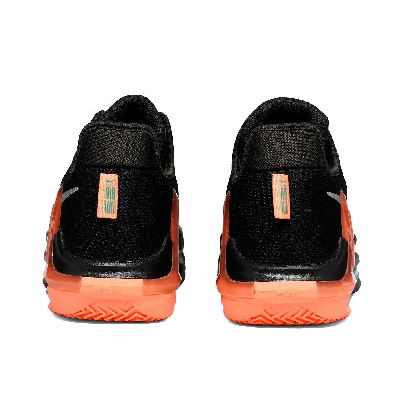 Tenis Nike Lebron Witness