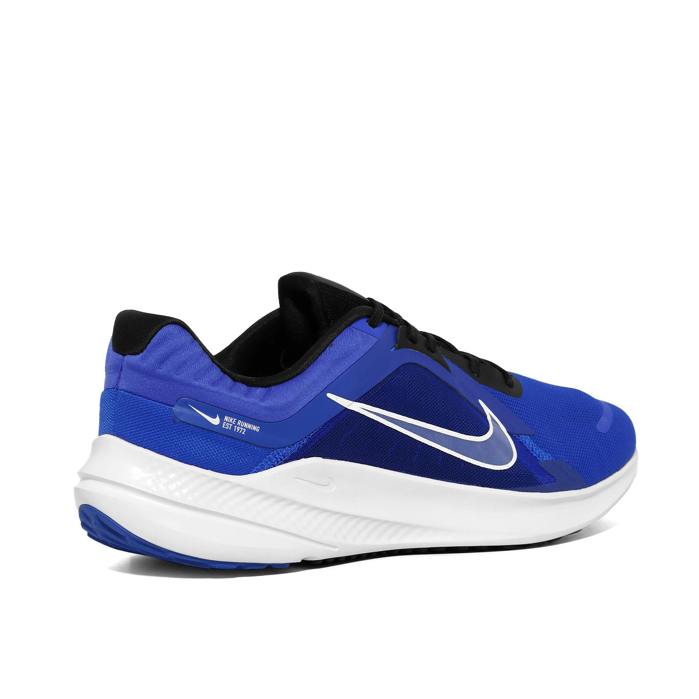 Tenis Nike Quest 5