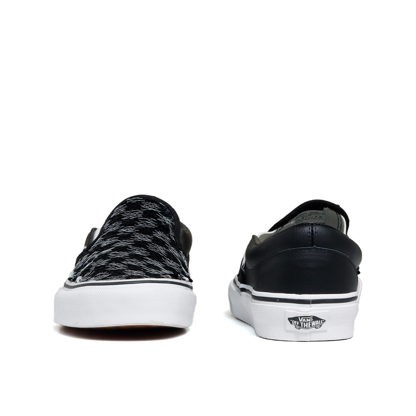 Tenis Vans Classic Slip On Mujer VN0A4BV3TB8 Casual Negro